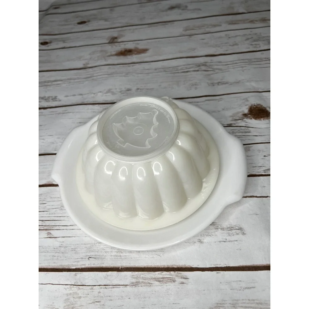 Tupperware Excellent Jel-N-Serve Jello Mold White Vintage‎ Fluted 3pc Set OS
